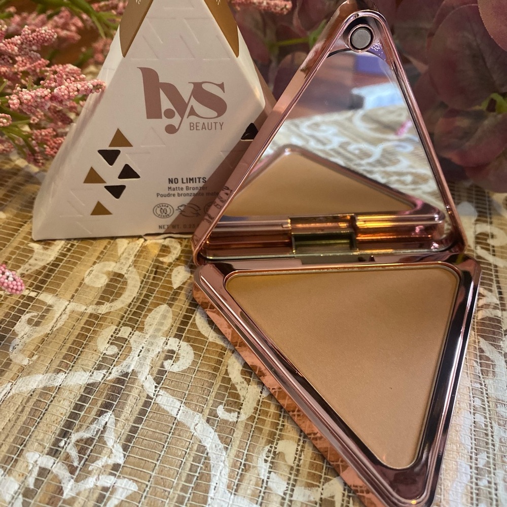 LYS Beauty